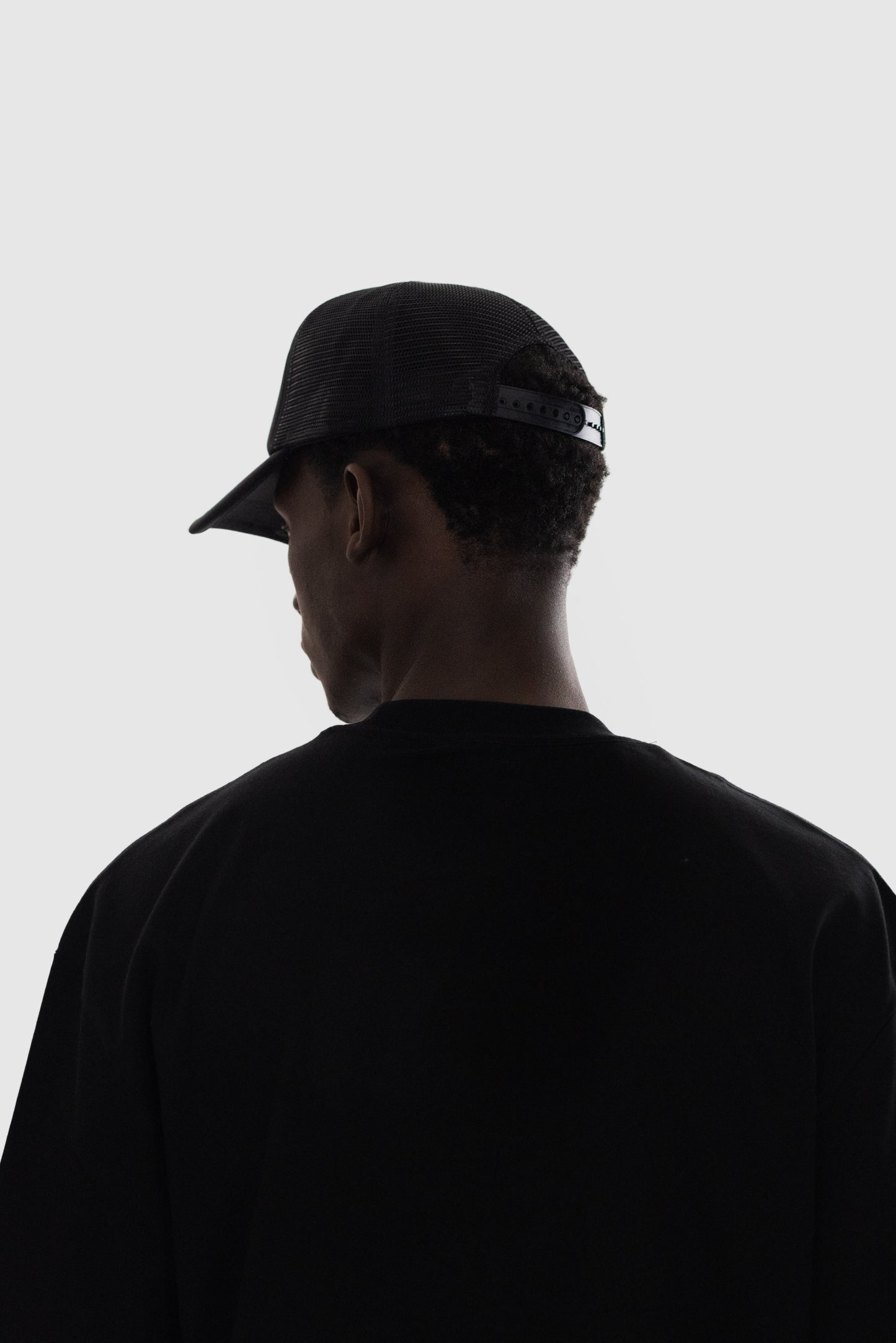 CLUB TRUCKER CAP - BLACK