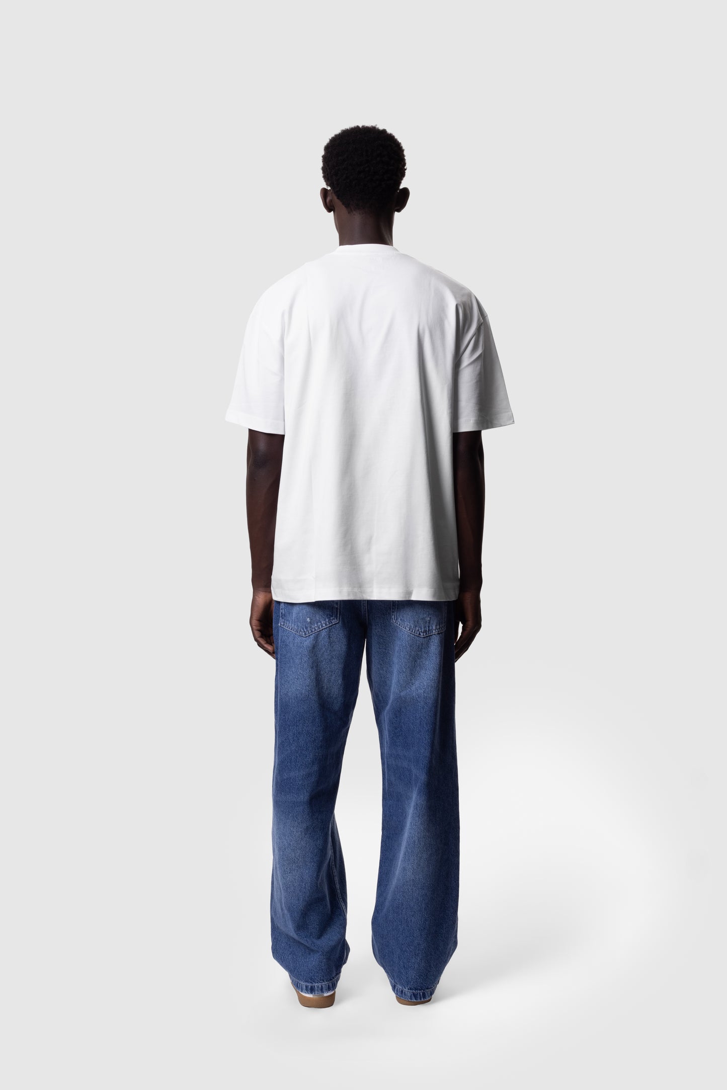 CLUB OVERSIZED T- SHIRT - WHITE