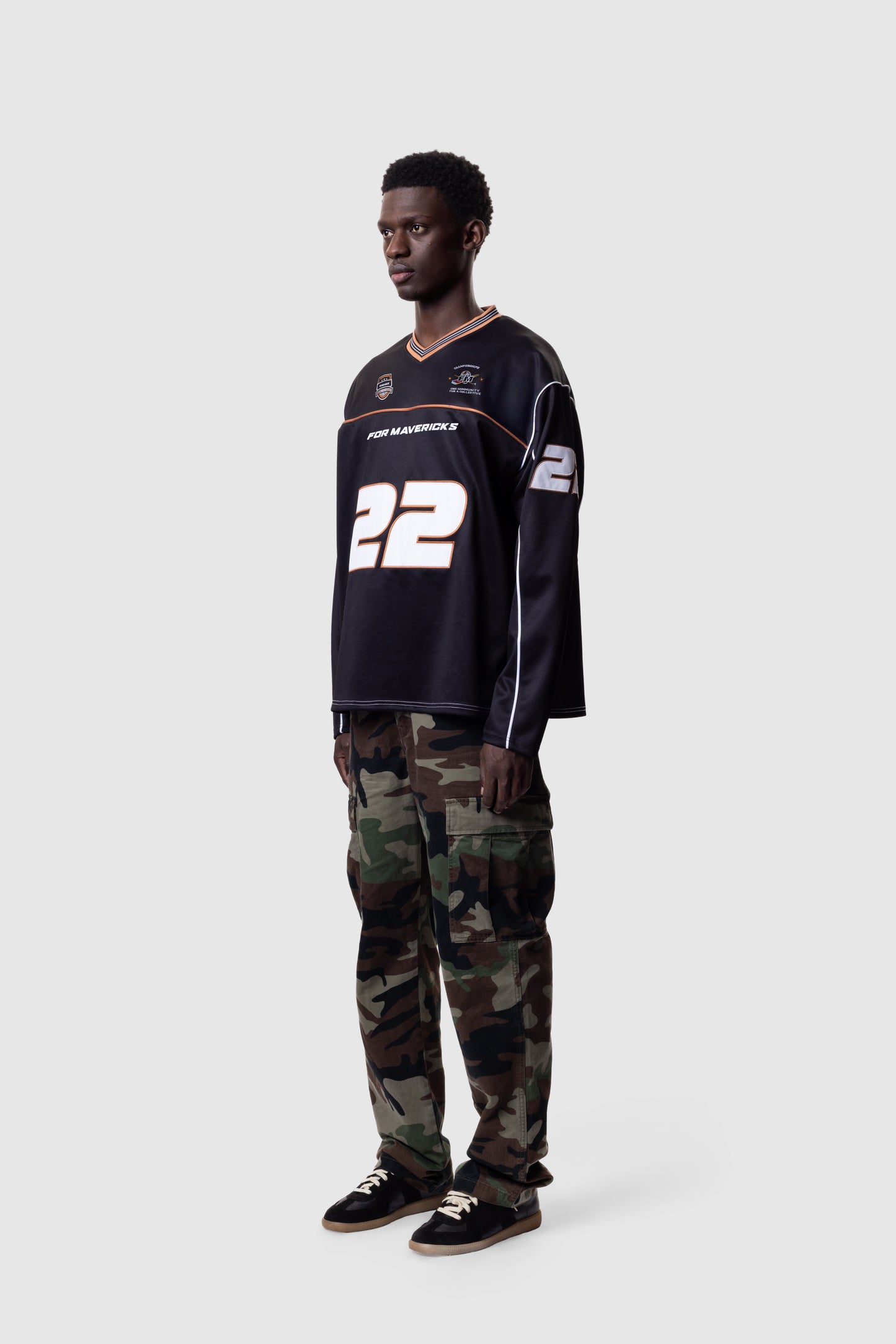 ATHLETIC JERSEY - BLACK